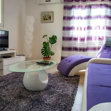 Apartman Solta *